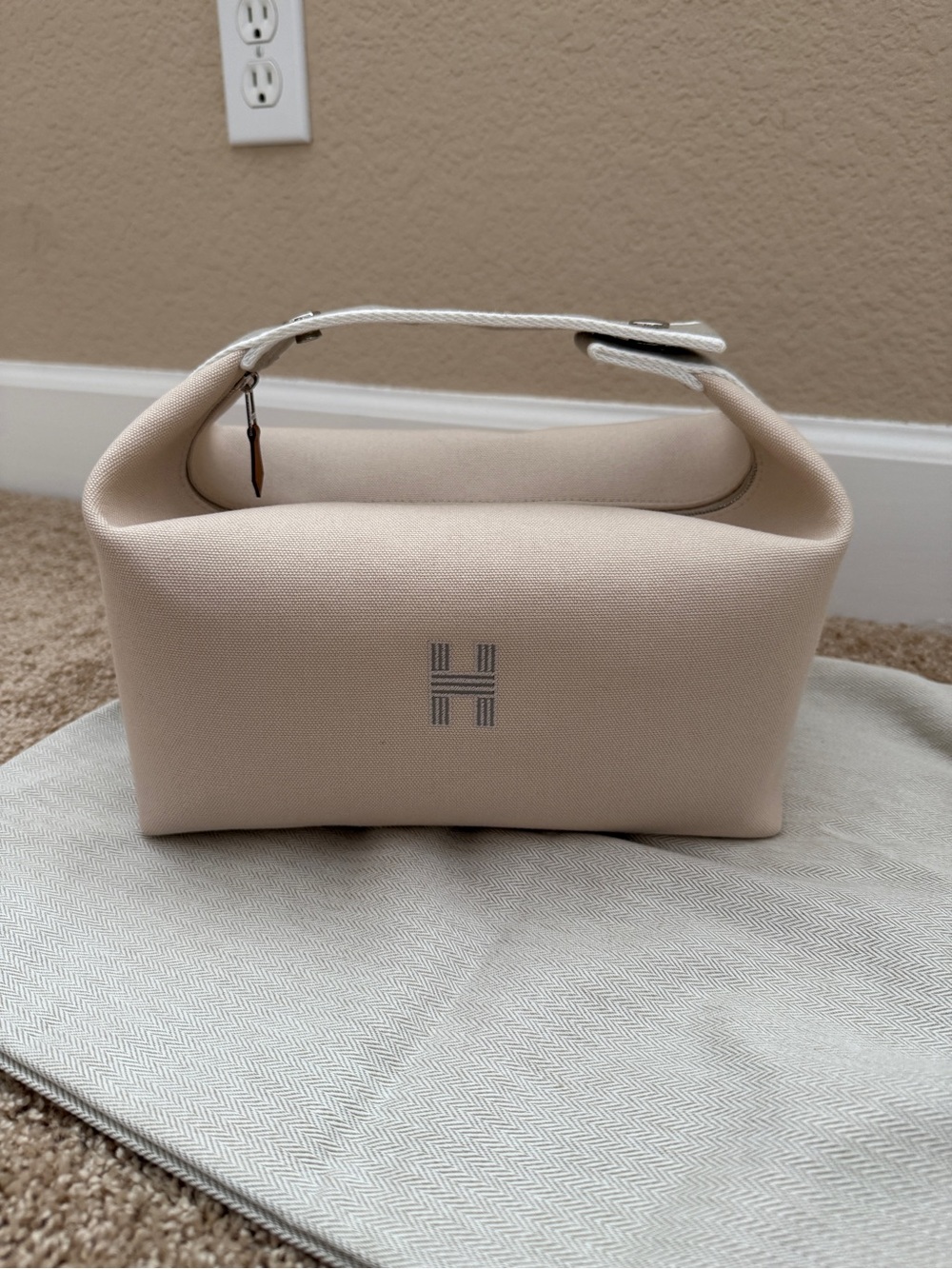 Beige Canvas Top-Handle Bag with Embroidered 'H' - Bride a Brac